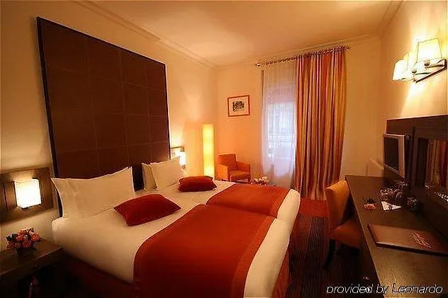 Hôtel Westside Arc de Triomphe Paris 4*,  France